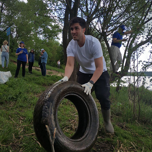 Акция "Вода России" в селе Ильинском Московской области (городской округ Красногорск), 15 мая 2021 года